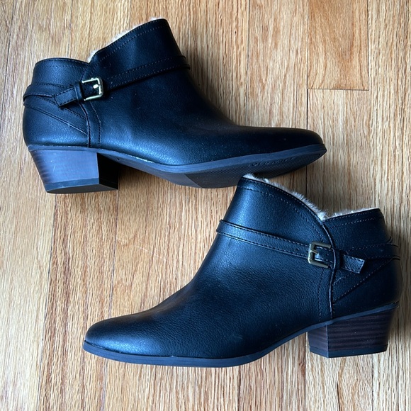 New Old Navy Fur Lined Booties Sz 8 - Picture 2 of 7